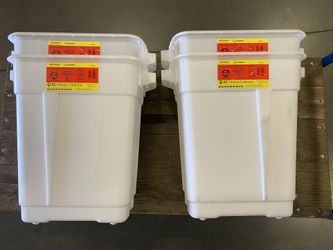 BD Pharmaceutical Sharps Containers 9 Gallon