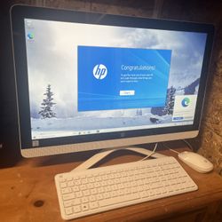 HP 22-b013w 21.5" Touchscreen All-in-One Desktop (4GB RAM, 1TB HDD) - Snow White