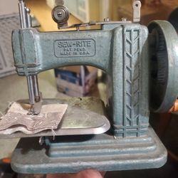 Sew Right Sewing Machine