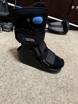 United Ortho Short Air Cam Walker Fracture Boot