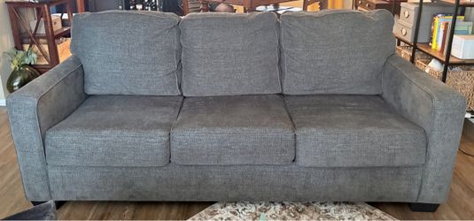 Couch and love seat set