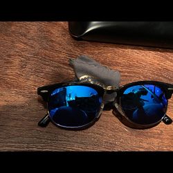 Men’s Sunglasses With Case 