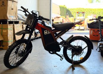 isinwheel R8 Electric Dirt Bike | 3000W Peak Moto E-Bike | 150-Mile Range Orange