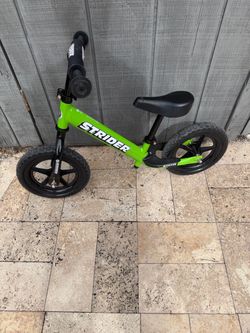 Strider 12’” Sport Green Balance Bike
