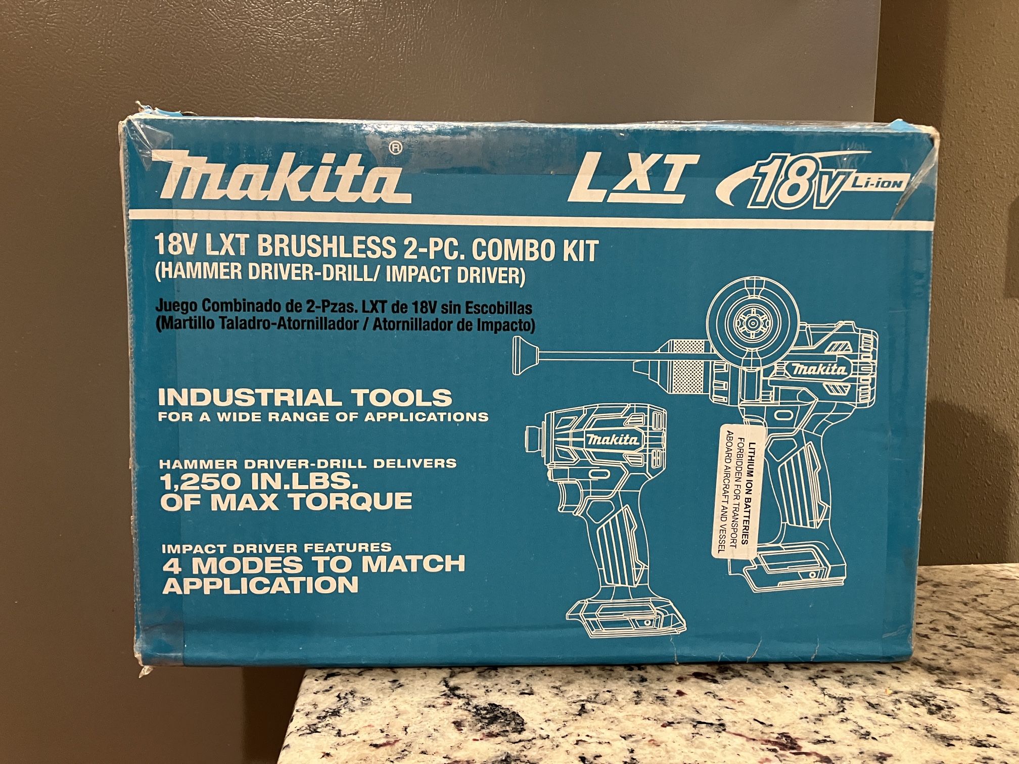 Makita XT297T Drill/Impact Driver Kit