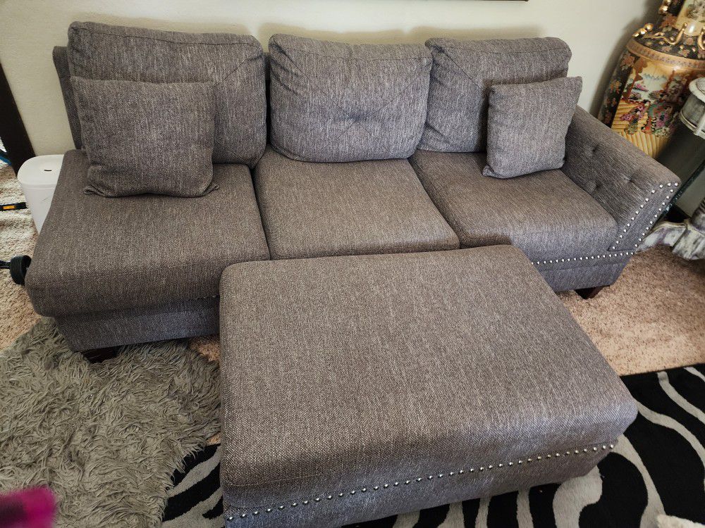 Living Room Set 3 PC COUCH AND OTTOMAN 