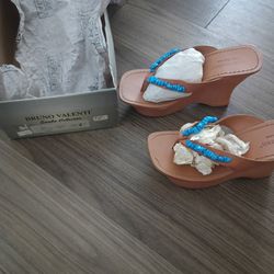 Barely Used Size 8 Wedge Heel With 'Turquoise' Accent