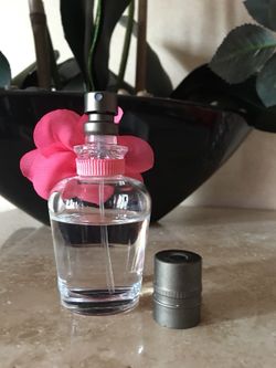 Hollister discount addison perfume