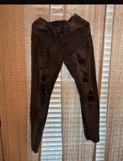 Dark Black Distressed Ripped Jeans