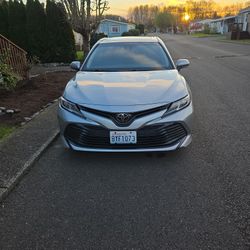 Toyota Camry 2018 Silver Color Clean Title 