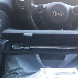 Matco Mircroeter Adjustable Torque Wrench Model# TRC250FK