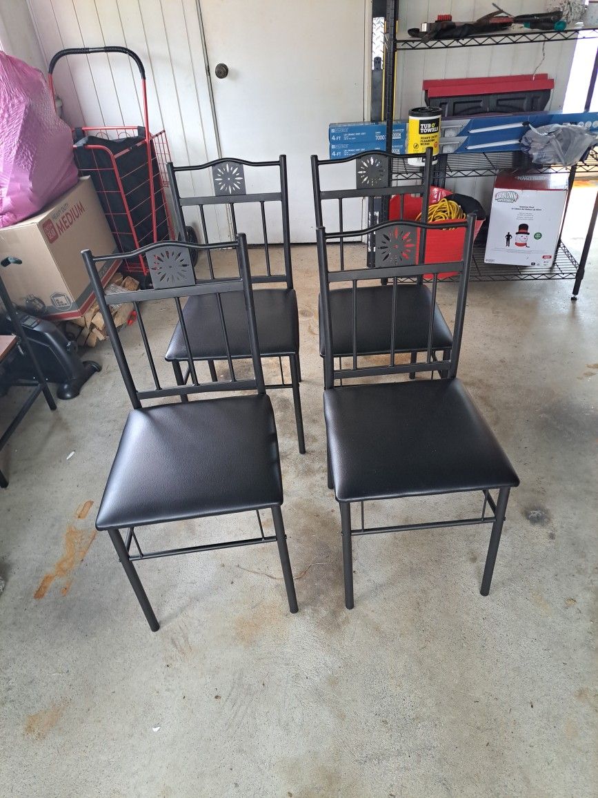 Set Of 4 Kitchen Chairs