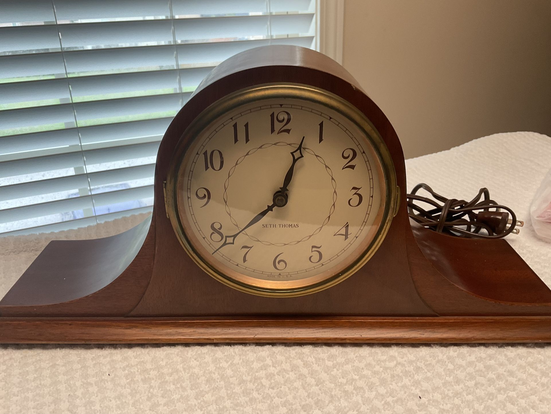 Vantage, Seth Thomas clock