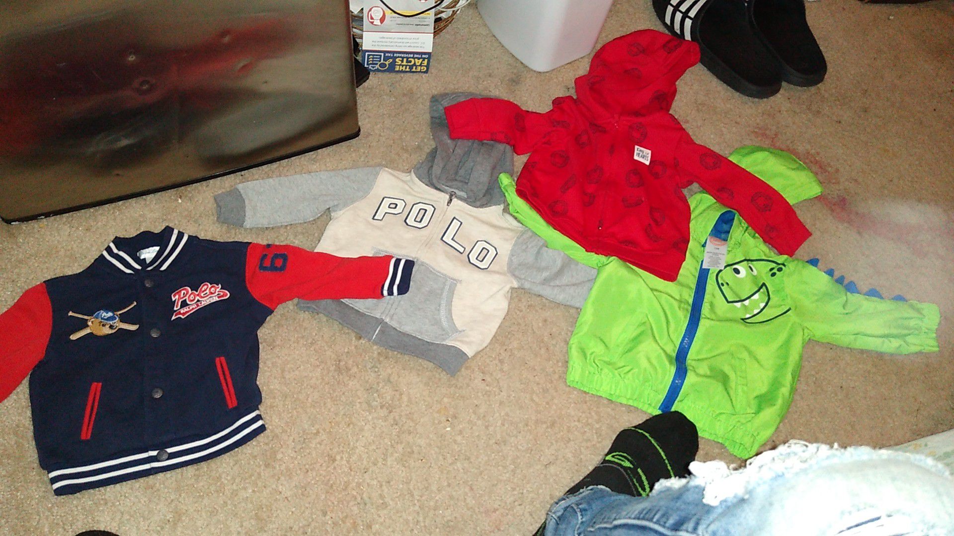 Baby close 12 m 6m 18m polo shirts oneziee and polo pants and baby sweaters