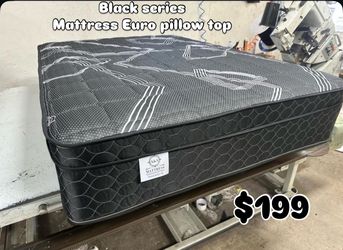 Mattress Black series Queen sizes 🛏️ Euro Pillow Top 12” medium firm 🆕  In Plastic   ➡️Mattress only $199  ➡️Mattress with box spring $260  🚚Delive