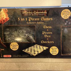 Disney Pirates Of The Caribbean 3 In 1 Chess Checkers Dice