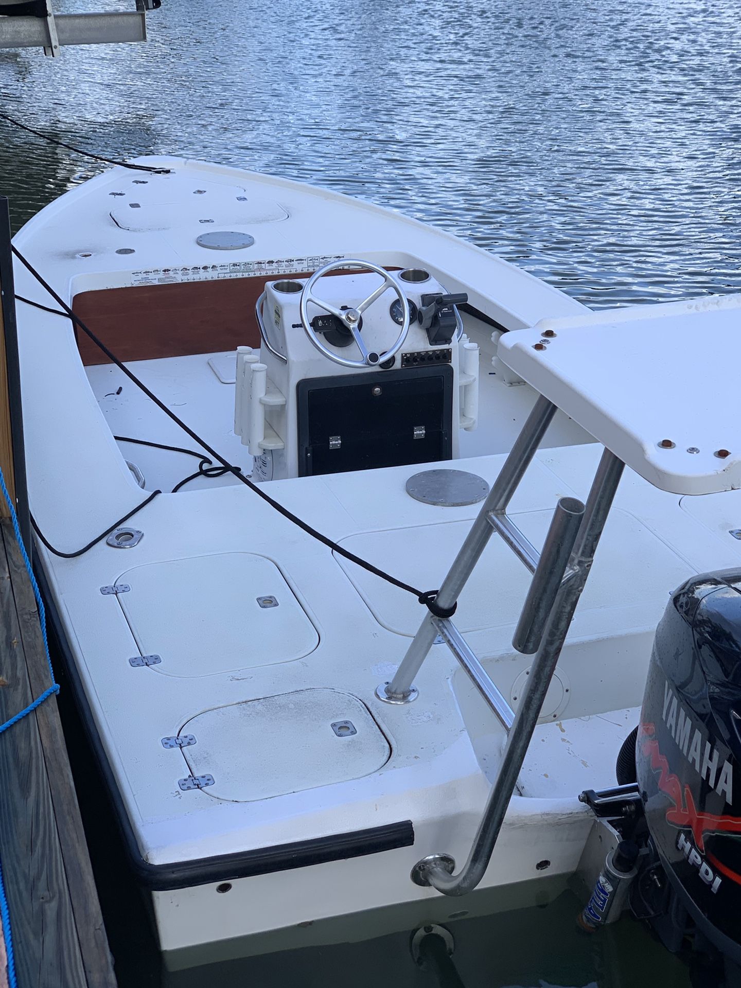 Flat boat 18 ft 1989 Permit 2003 150 Vmax HDPI