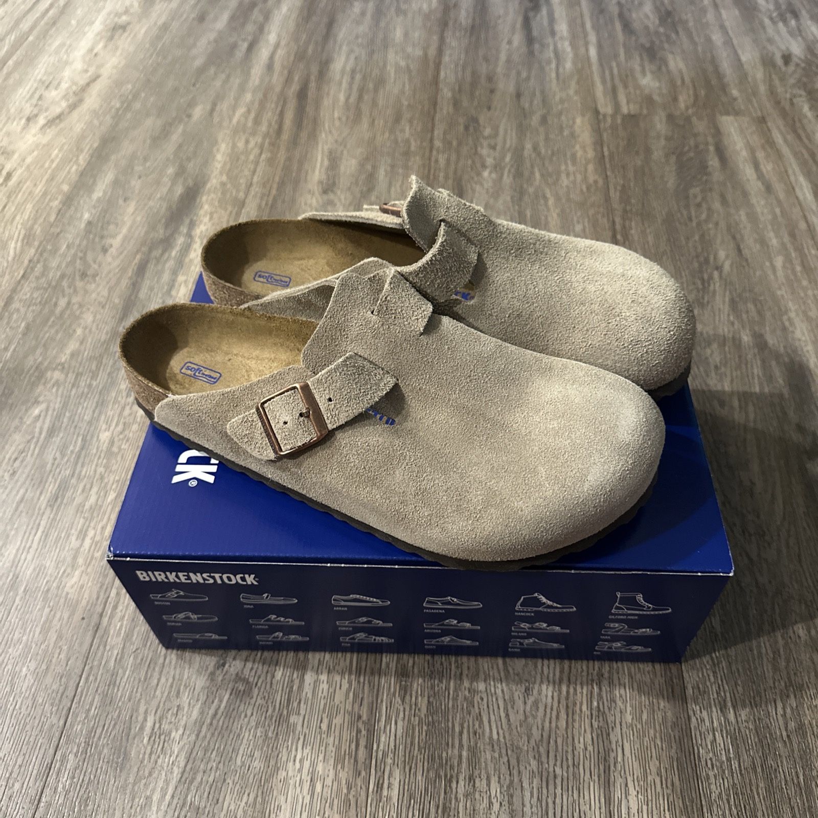NIB Birkenstock Soft Footbed Boston Taupe Suede Slide Sandal  display picture 2
