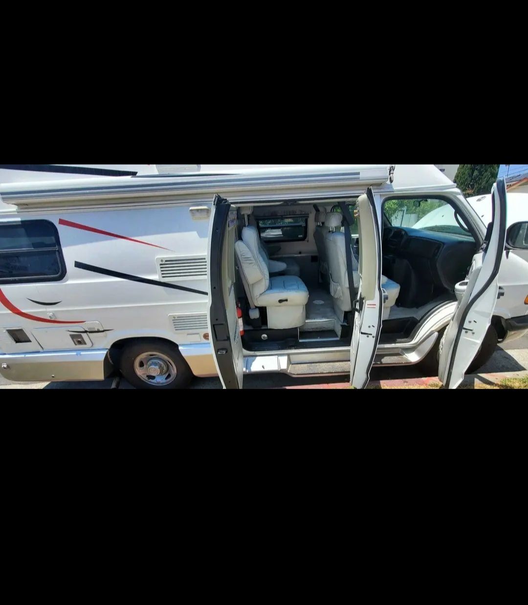 Rv Class B Dodge Ram excellent condition