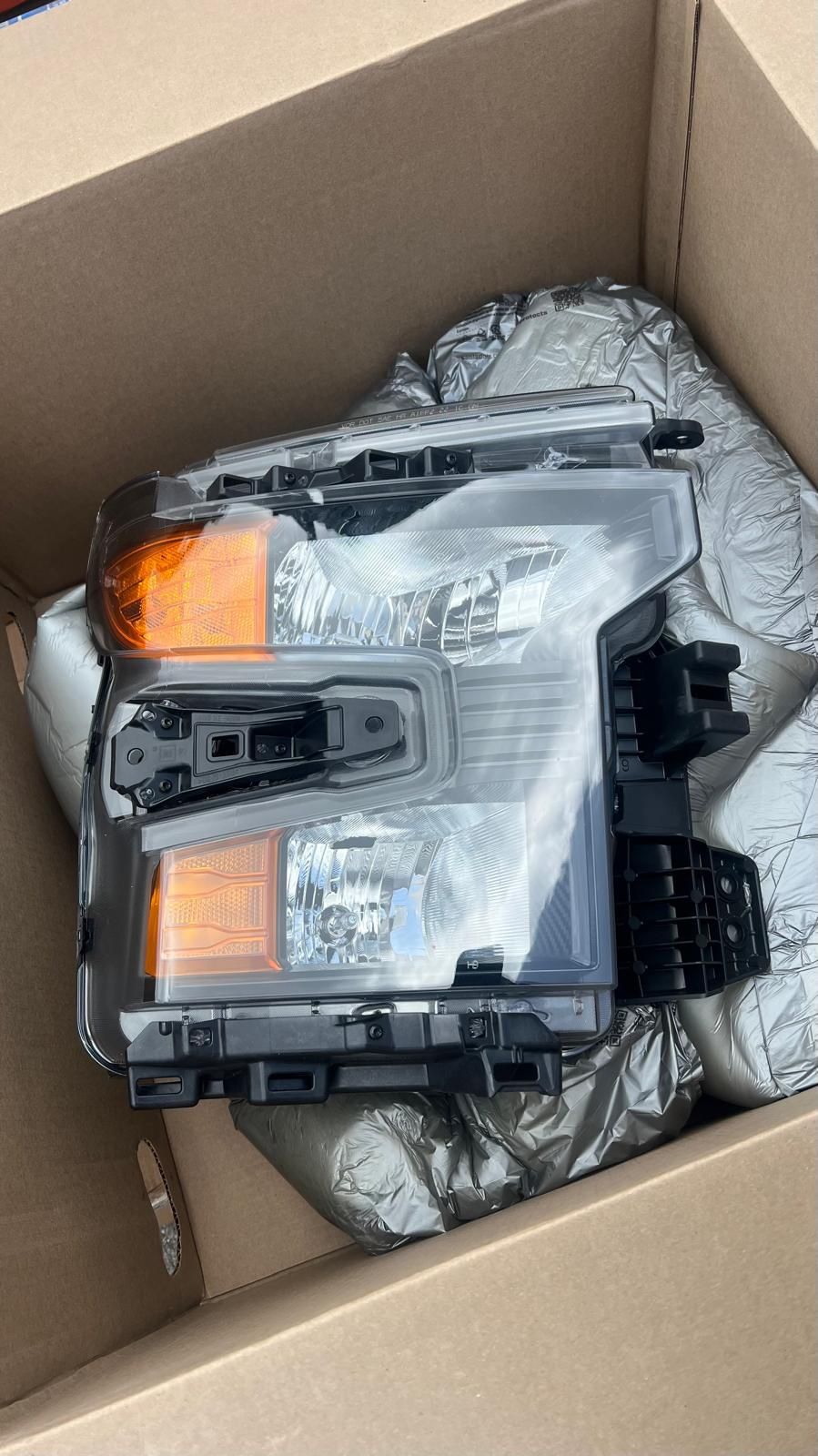 22-24 Chevy Silverado Right Headlight Halogen