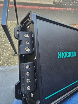 Kicker KMA Series Marine Amp  (CRAZY DEALS)
