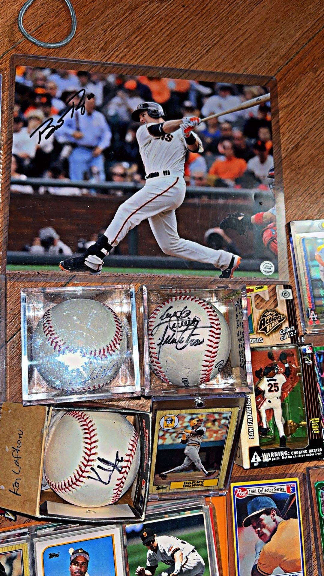 Sports Cards And Memoribillia