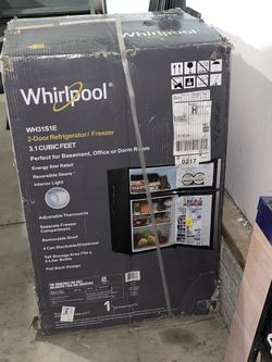 NEW IN THE BOX WHIRLPOOL MINI FRIDGE/FREEZER