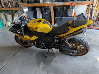 2010 Yamaha R1