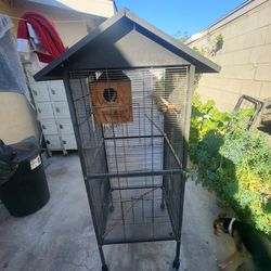 Tall bird Cage for Sale – Great Condition – $150