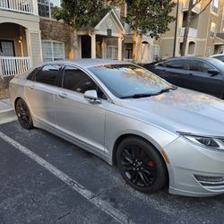 2016 Lincoln MKZ