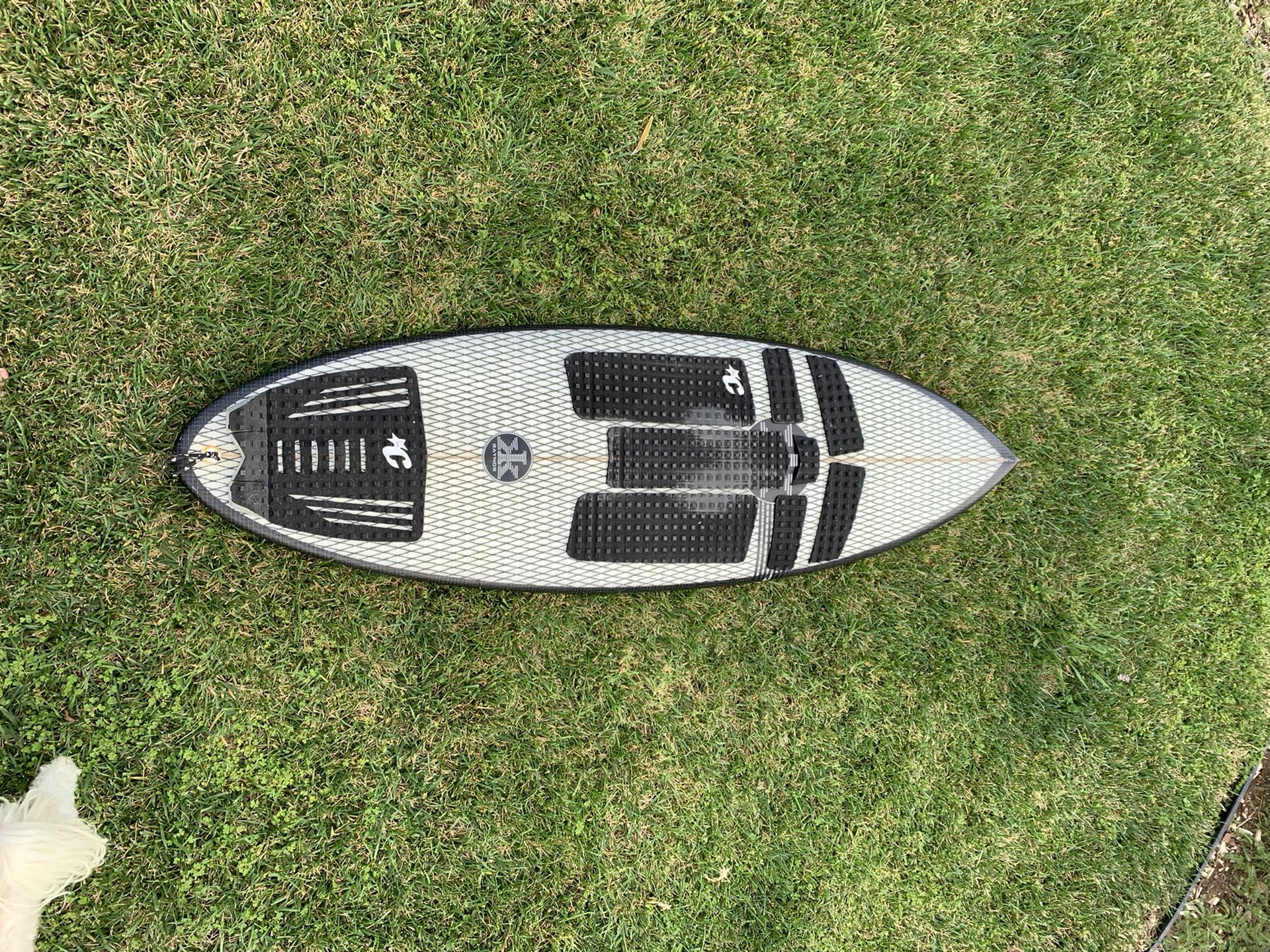 Raynor 5’4” Nugget Surfboard (Carbon Fiber Deck)