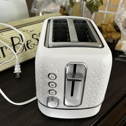 Haden White Two Slice Toaster