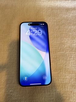 iPhone 15 (carrier unlocked)