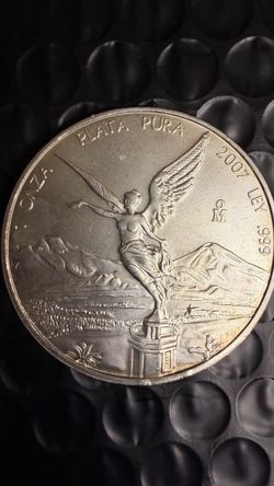 2007 Mexican Silver Libertad 1 oz Coin Key Date