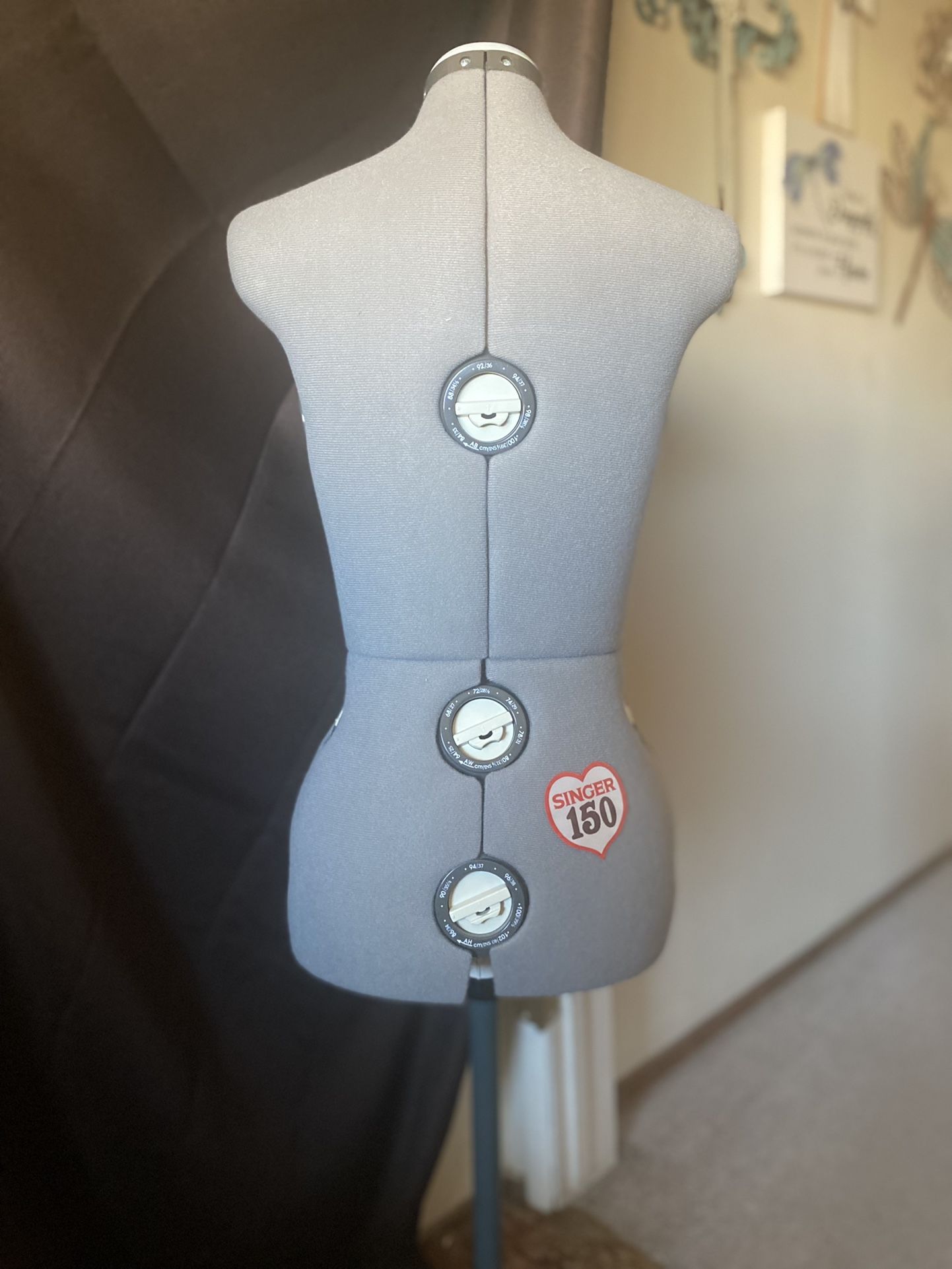 Women’s Adjustable Mannequin 