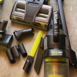 Ryobi 18 V HP Vacuum 