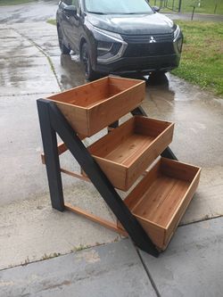 New 3 tier cedar planter