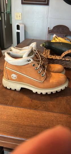 Timberland 9.5 men’s