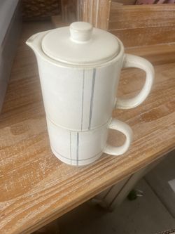 Hearth And Hand Stacking Tea/Coffee Pot And Mug Set