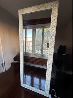 Full body mirror