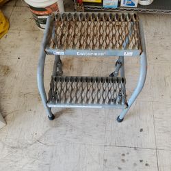 cotterman 2 step ladder w wheels