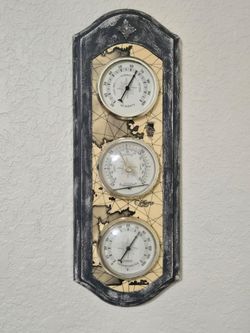 Refinished Vintage Nautical Wall Weather Station (Barometer / Thermometer)