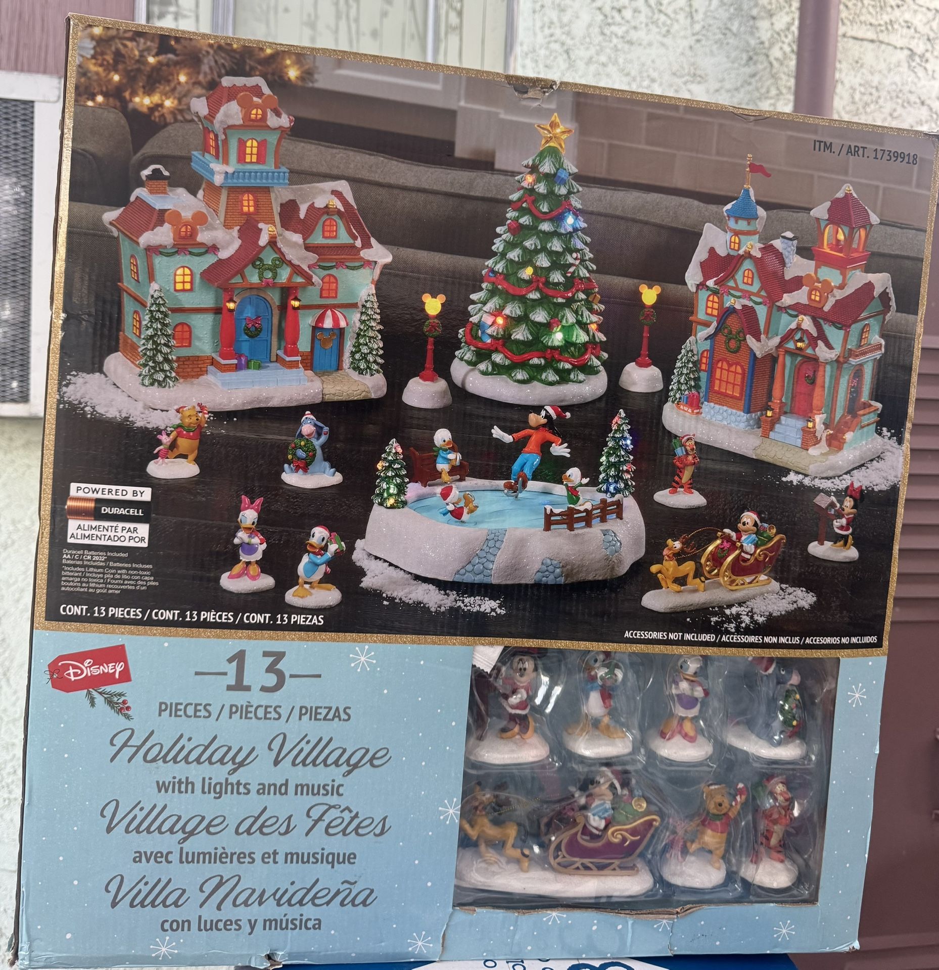 Disney Holiday Village