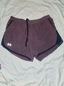 Under Armour jogging short  sizeLg