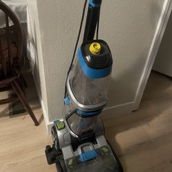 Carpet cleaner