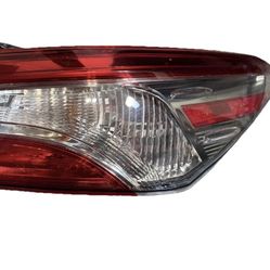 Rt Tail Lamp Toyota Camry 2022 Right Side