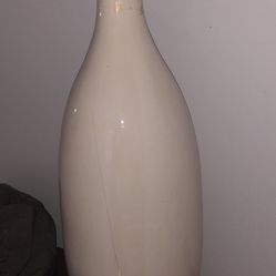 White Vintage Vase Decor
