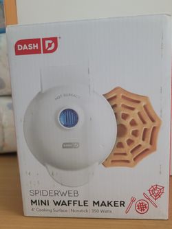 Dash Mini Waffle Maker