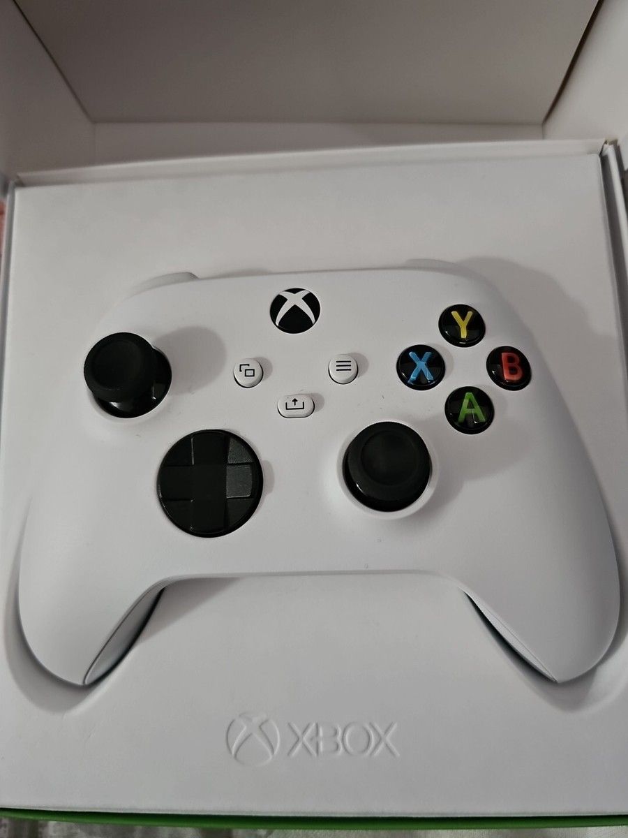 Xbox Series X ROBOT WHITE controller