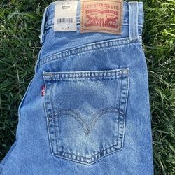 New Levi’s ‘94 Baggy Wide Leg 26x31 pants 